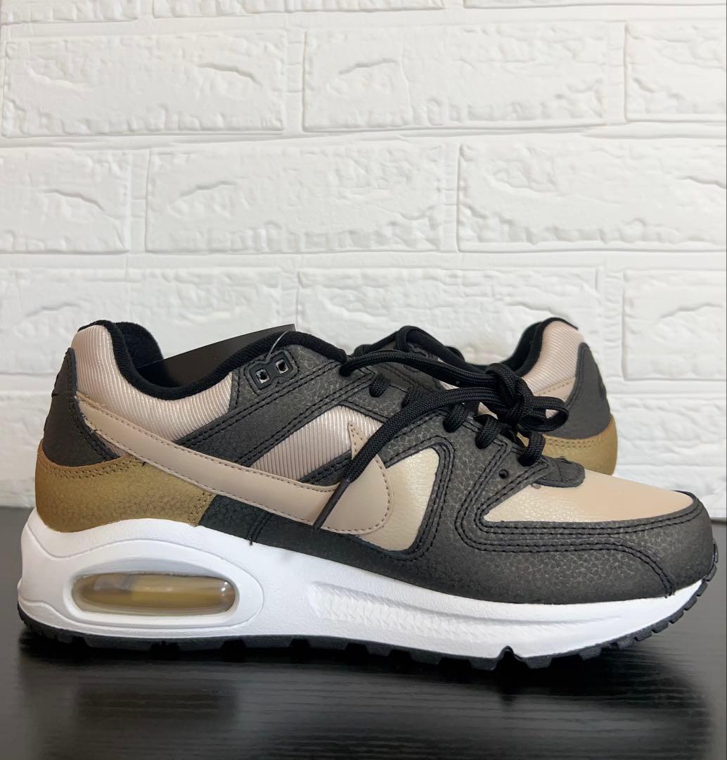 ナイキ エアマックス コマンド プレミアムウィメンズシューズ718896-101