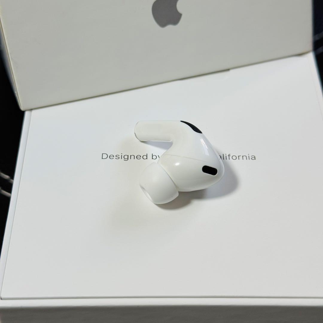 新品同様 Airpods Pro 2 USB-C イヤホン　片側　右耳　92
