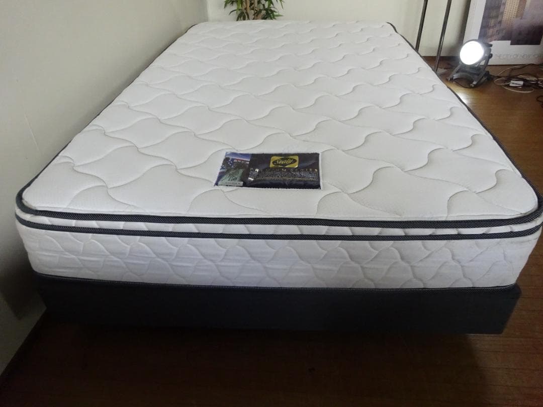 シーリー　プレミアムシリーズ　ダブルクッションベッド　セミダブル　展示品