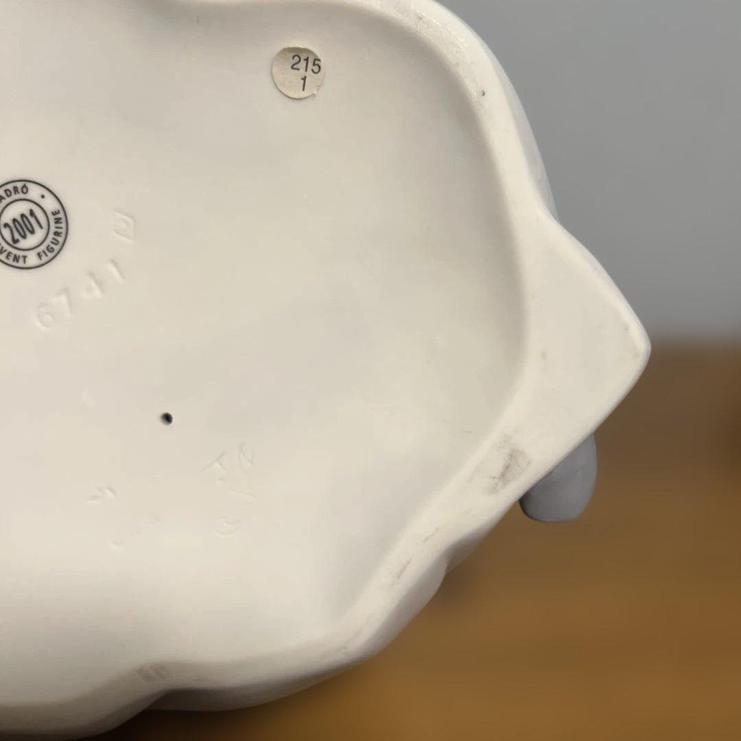 リヤドロ　少女とうさぎ　花篭