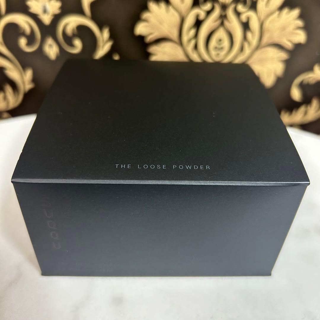 【新品未使用】SUQQ U ザ ルース パウダー パフ付