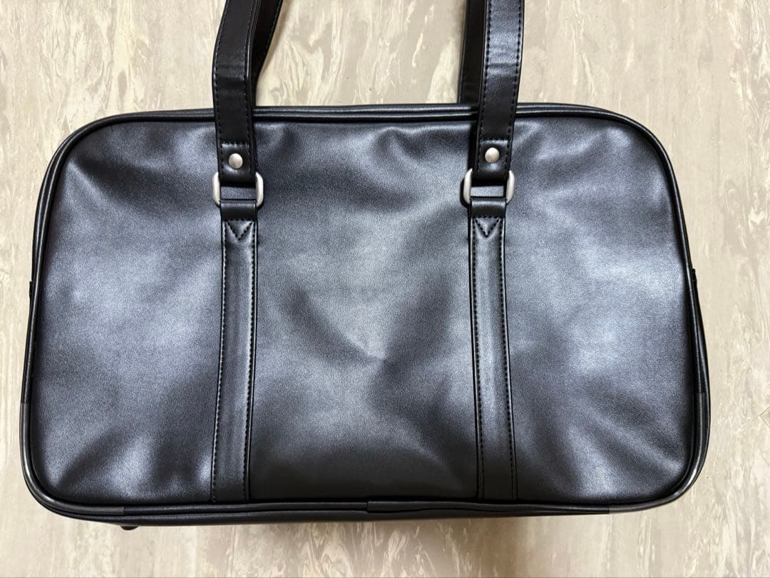 EASTBOY スクールバッグ　刺繍ロゴベージュ