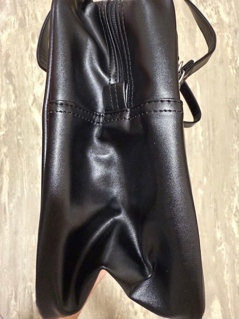 EASTBOY スクールバッグ　刺繍ロゴベージュ