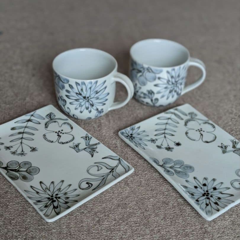 内村七生　ボタニカル　マグカップと長角平皿　2セット