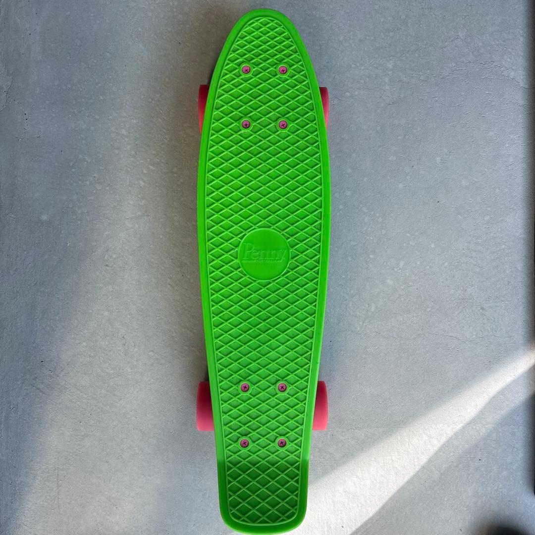 Pennyペニースケートボード 22インチ ABEC 7