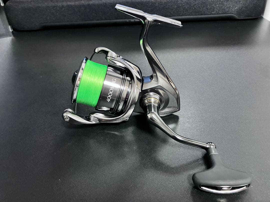 シマノ24ツインパワー4000MHG 美品