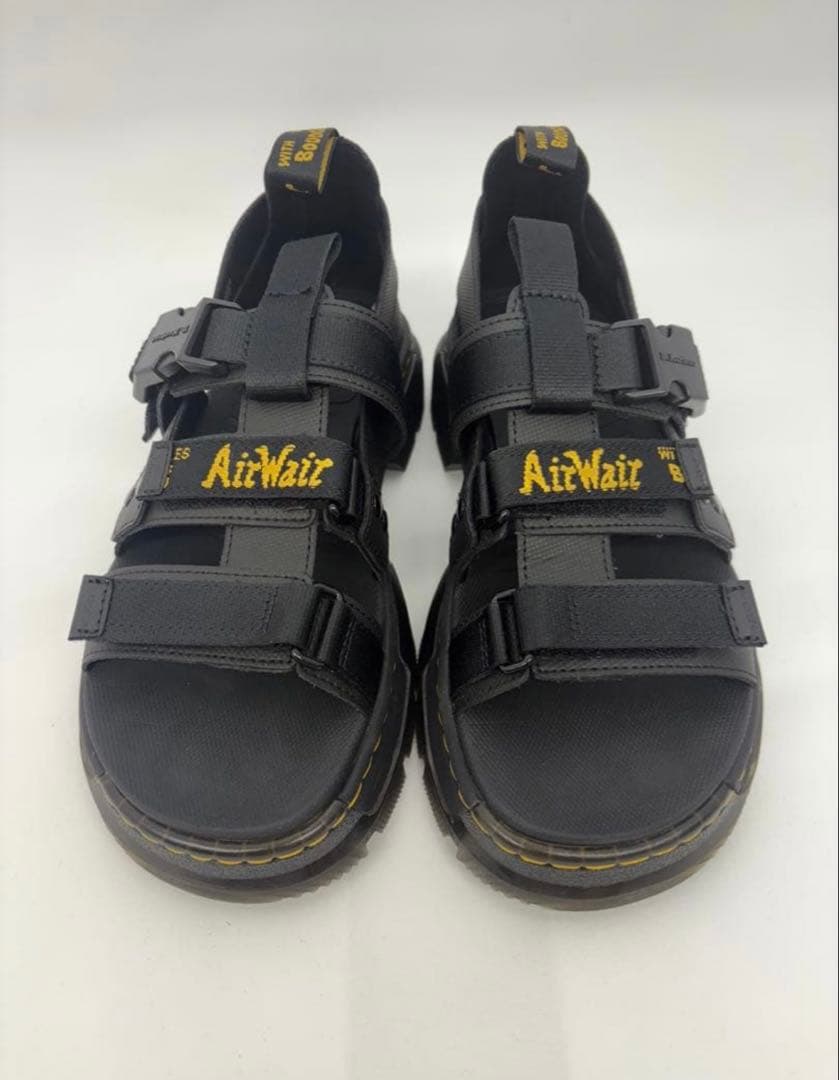 Dr.Martens ドクターマーチン　PEARSON マルチストラップサンダル