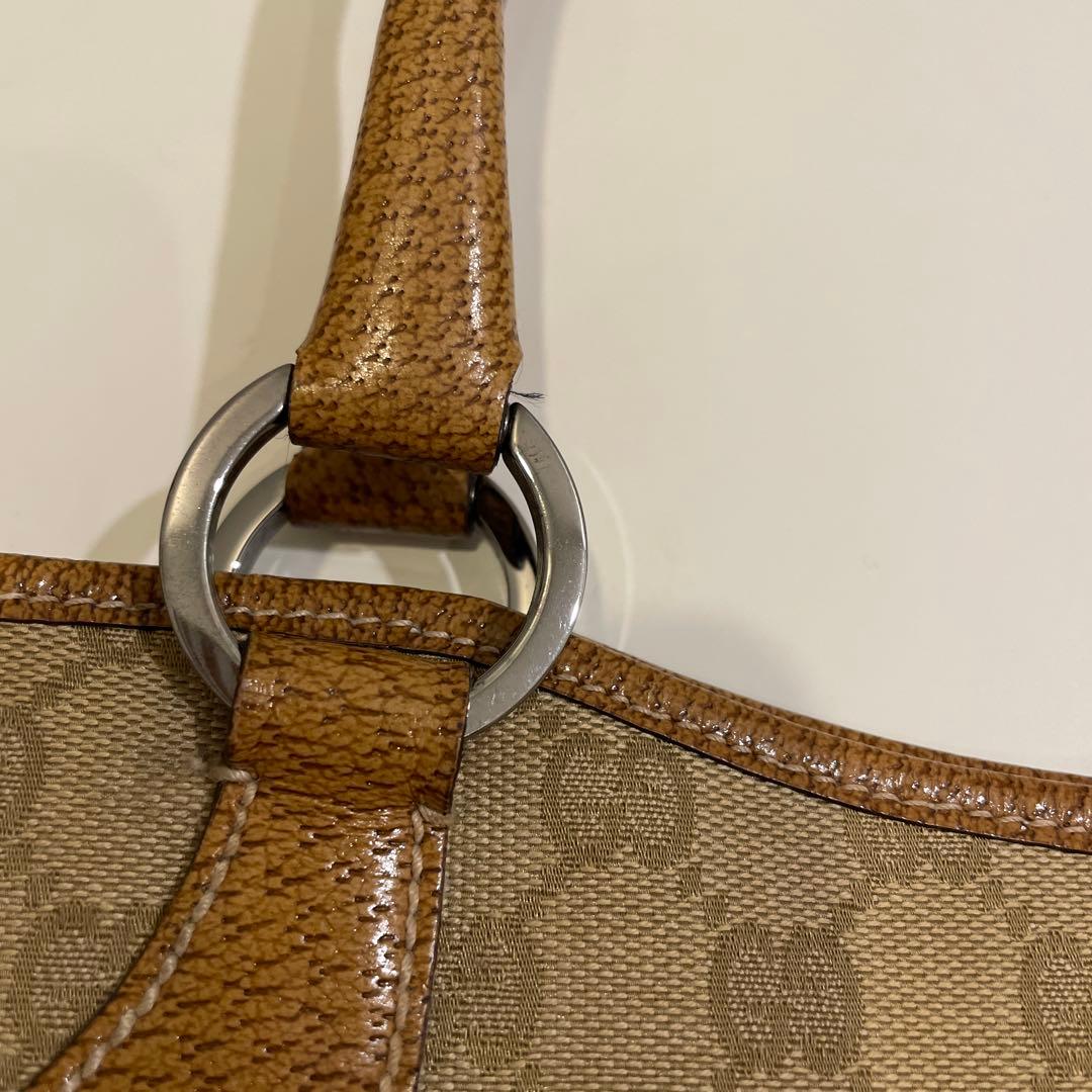 ぴょんしき様　グッチ　ショルダーバッグ