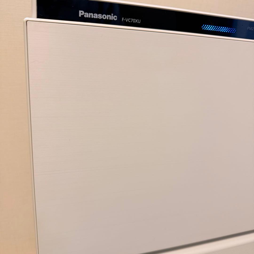 極美品　Panasonic 加湿空気清浄機　F-VC70XU パナソニック