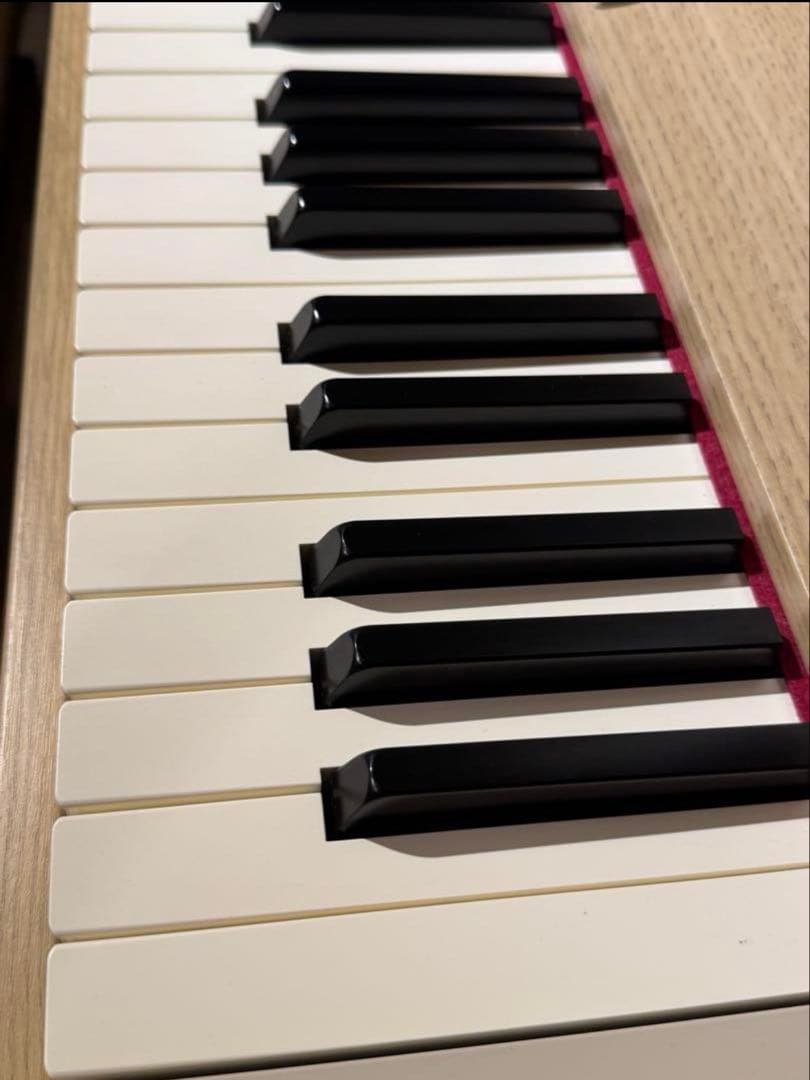 Roland F701 LA 電子ピアノ 88鍵盤 ライ トオーク 美品