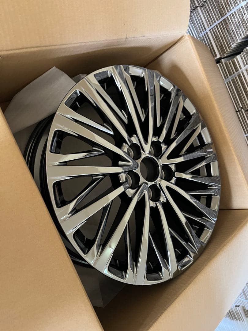 レクサスlm 純正ホイール