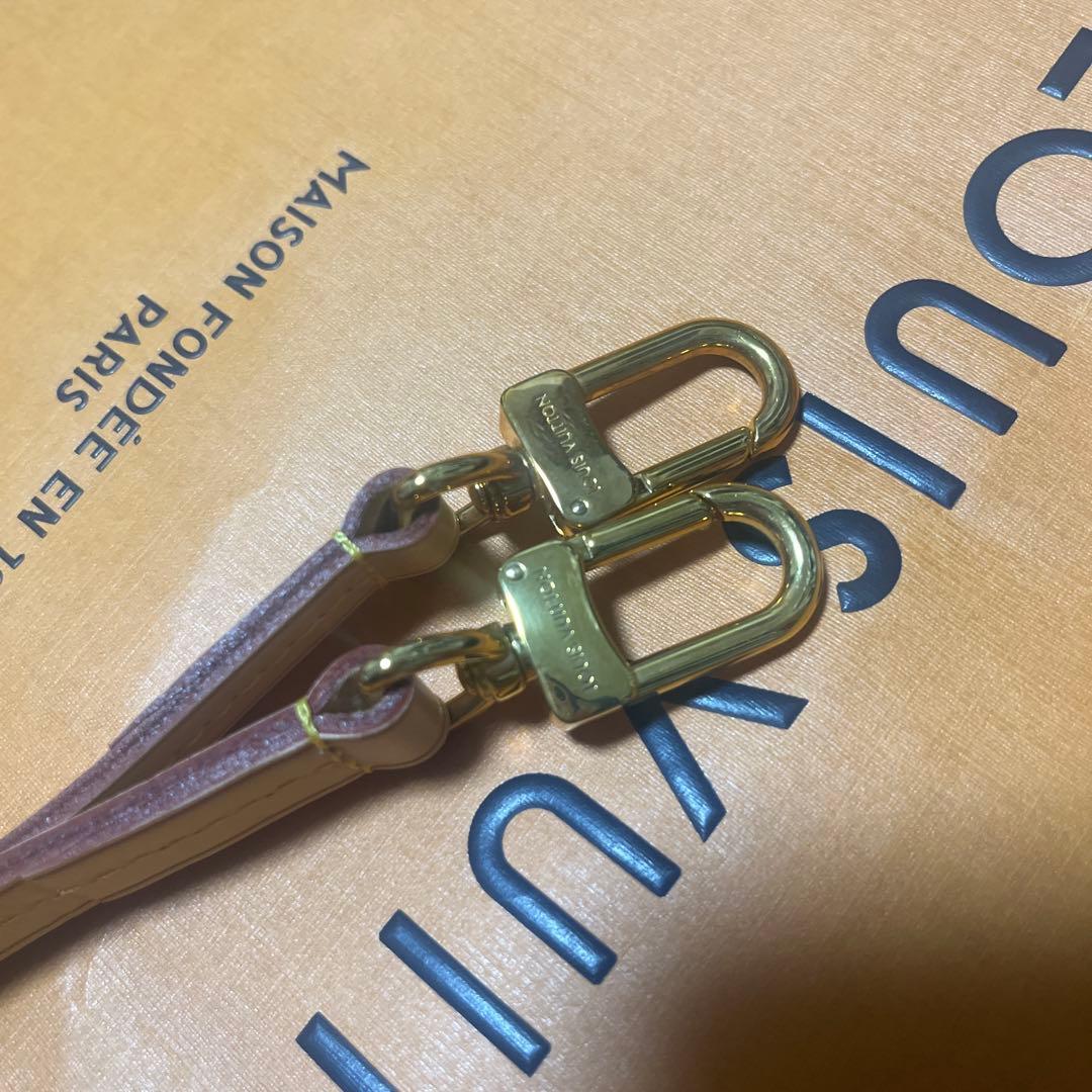 【 新品未使用✨️！！！⠀】Louis Vuitton ショルダーストラップ