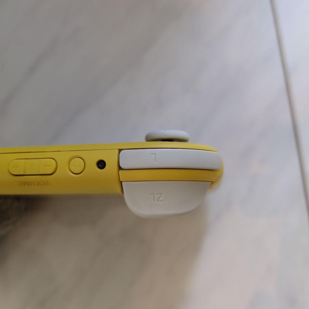Nintendo Switch Lite イエロー【中古・美品】
