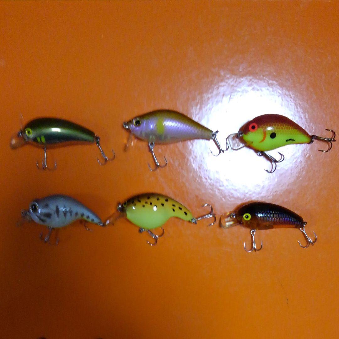 ブラックバス　ルアーまとめ売り32個