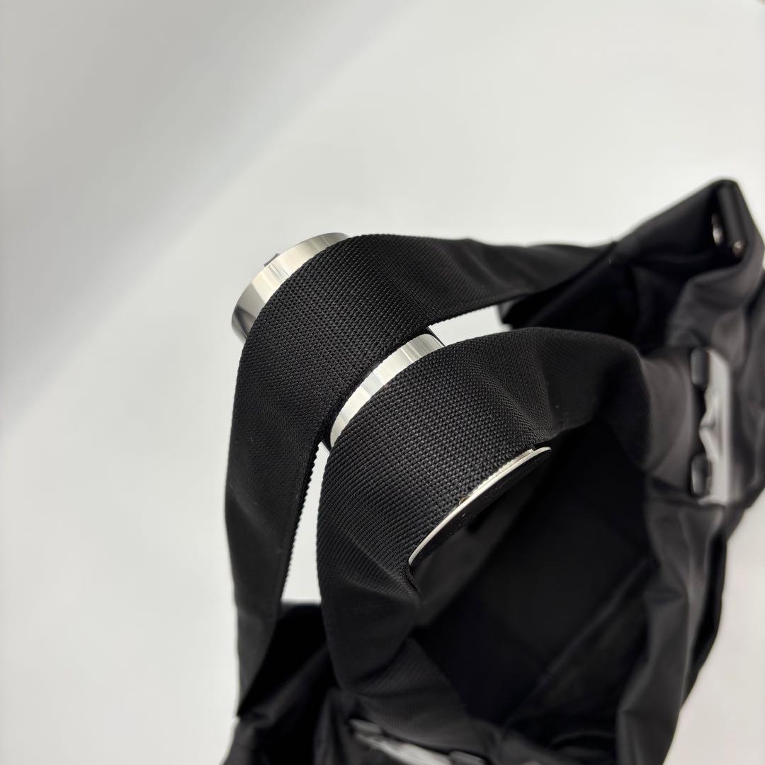 ✨未使用品✨イアパピヨネ ナイロン トートバッグ ブラック ショルダー付