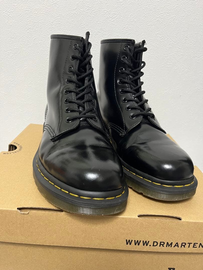 ドクターマーチン 8ホール　黒　27.0