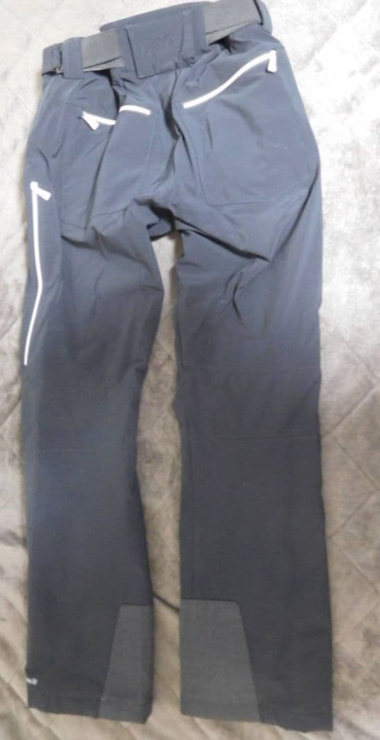 Jリンドバーグ　黒ネイビー フード付き スキーウェア上下　Lサイズ