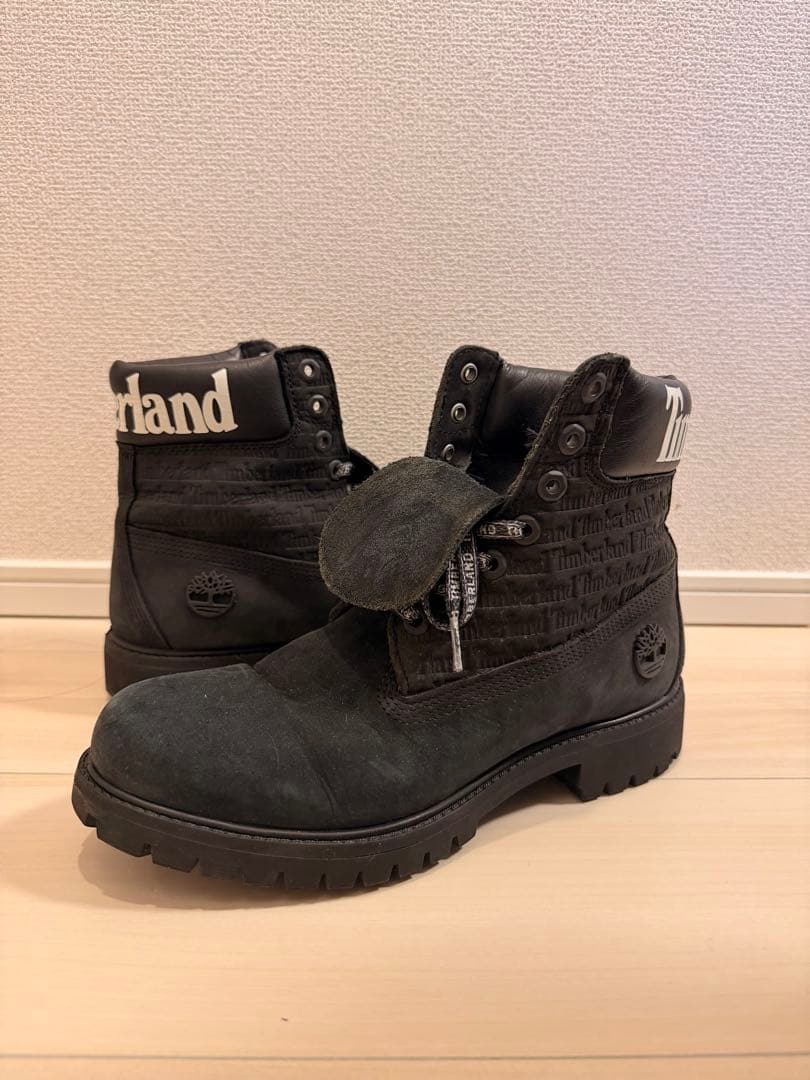 Timberland プレミアム ロゴ ブーツ A1TUWロゴ