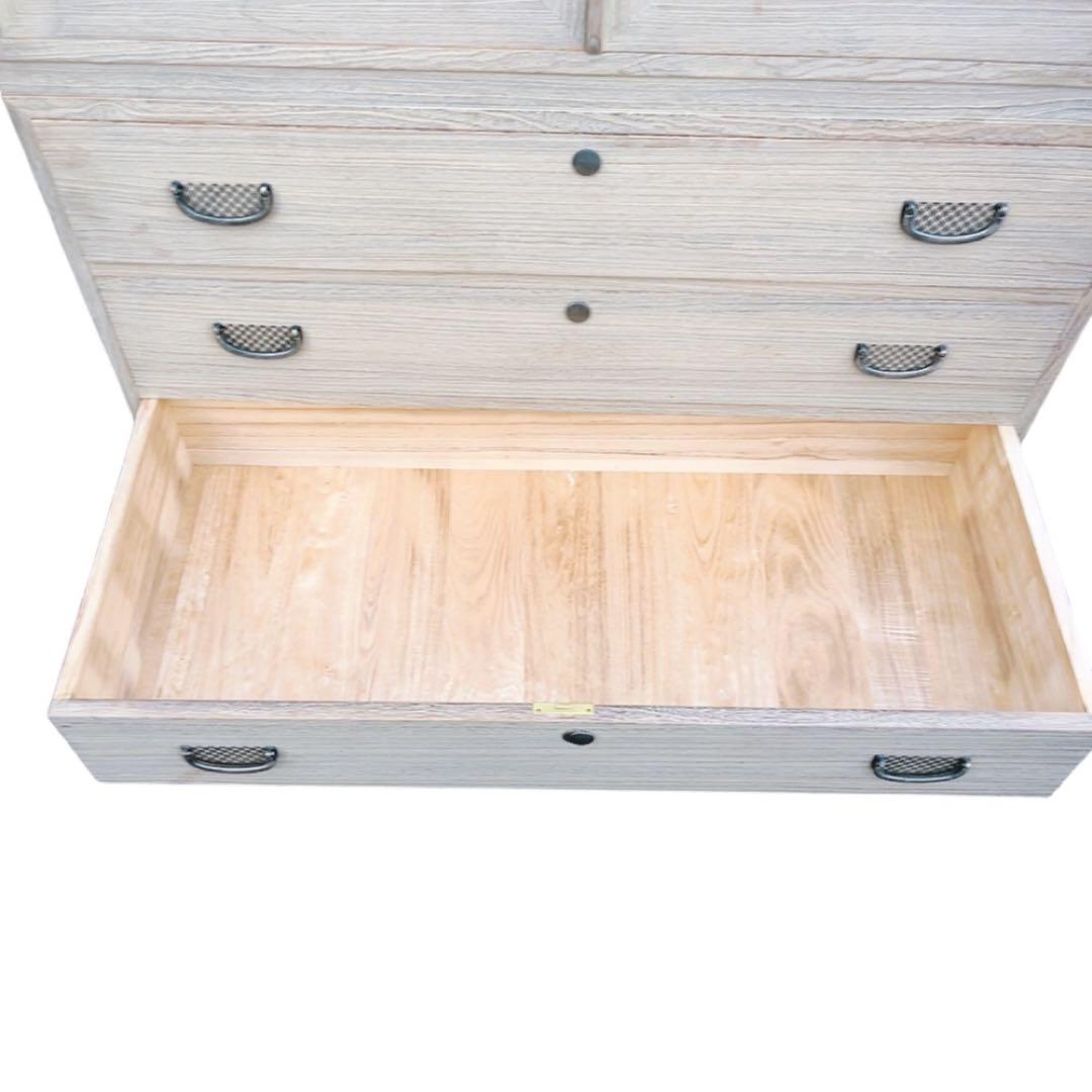 伝統工芸品　桐ダンス　和ダンス　着物用箪笥　鍵付き　送料込み