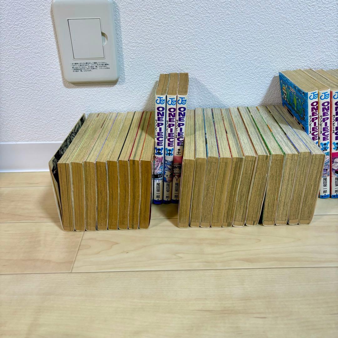 ONE PIECE ワンピース 1巻～93巻 映画特典　設定資料　セット