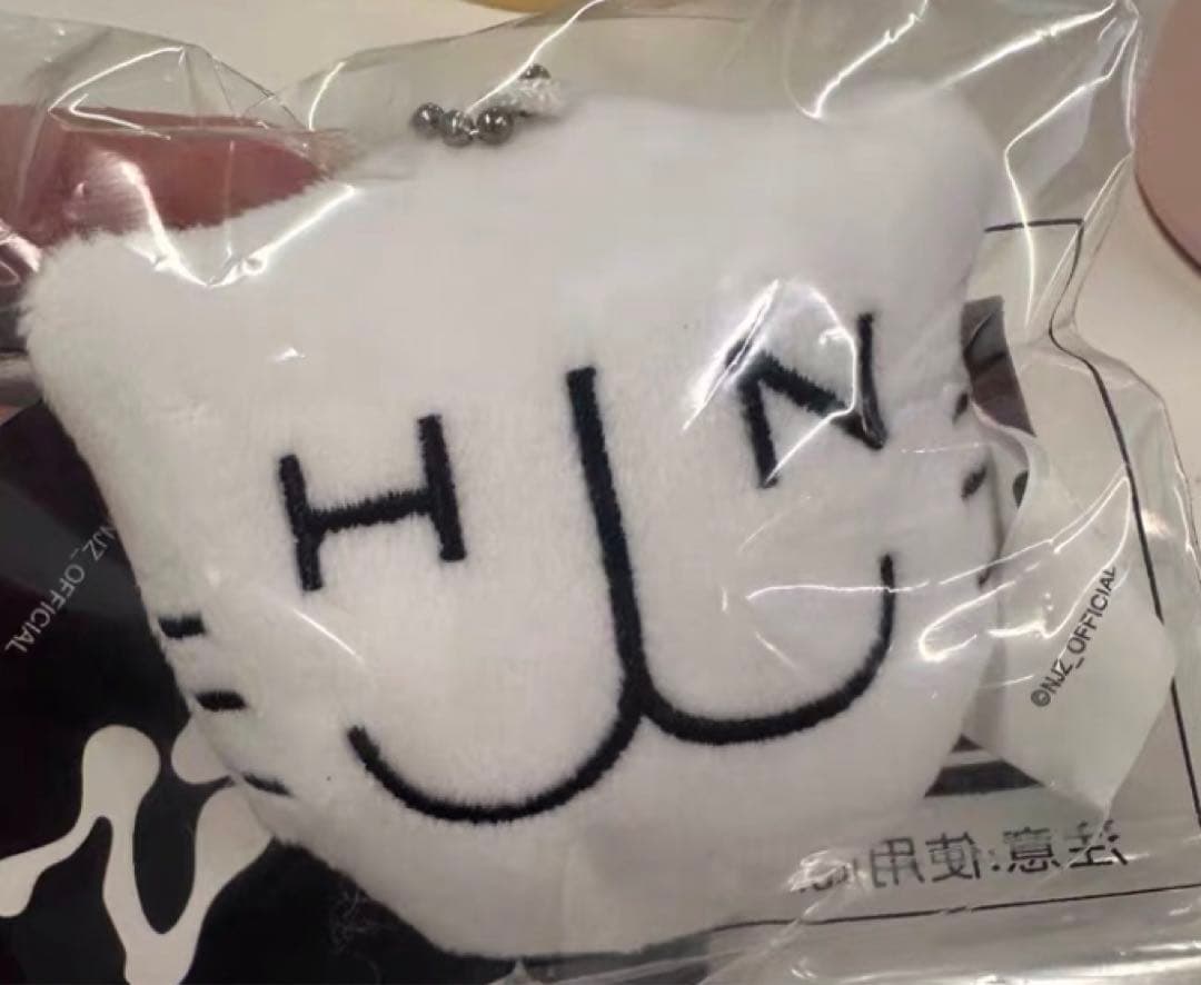 newjeans NJZ ハニ complex 香港 限定特典 キーホルダー