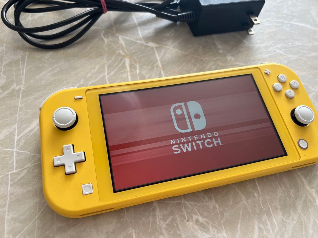 ★ジャンク品★Nintendo Switch Lite イエロー 本体