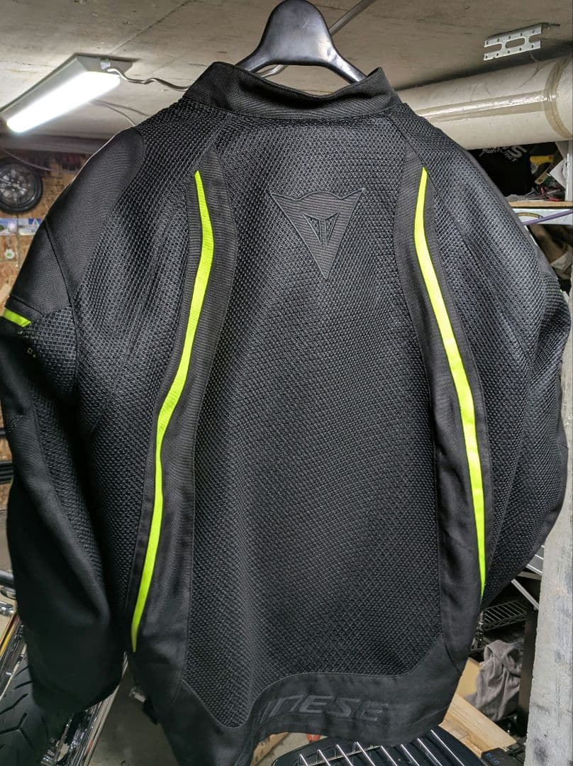 ダイネーゼ　DAINESE メッシュジャケット中古