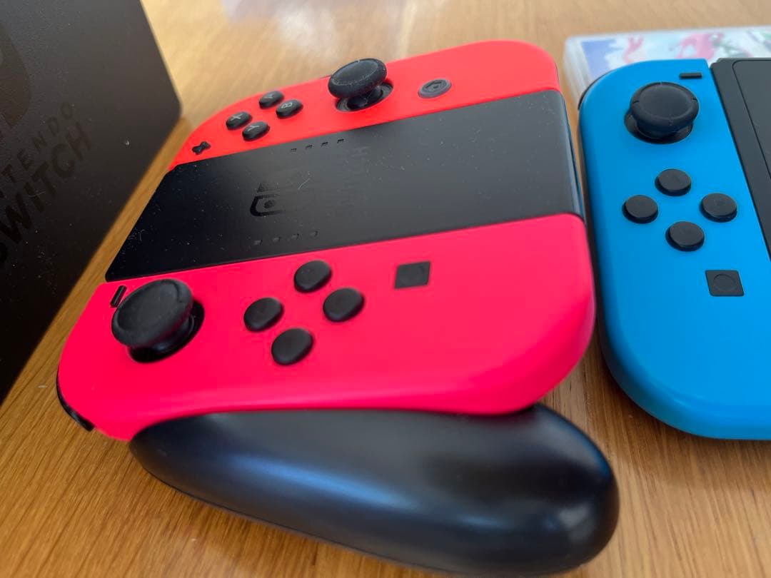 Nintendo Switch 本体 スプラトゥーン2、コントローラー、S D付