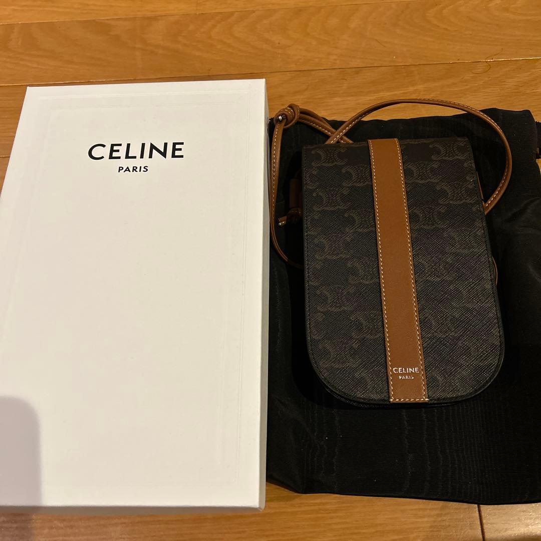 CELINE モバイルポーチ フォンホルダー トリオンフキャンバス タン