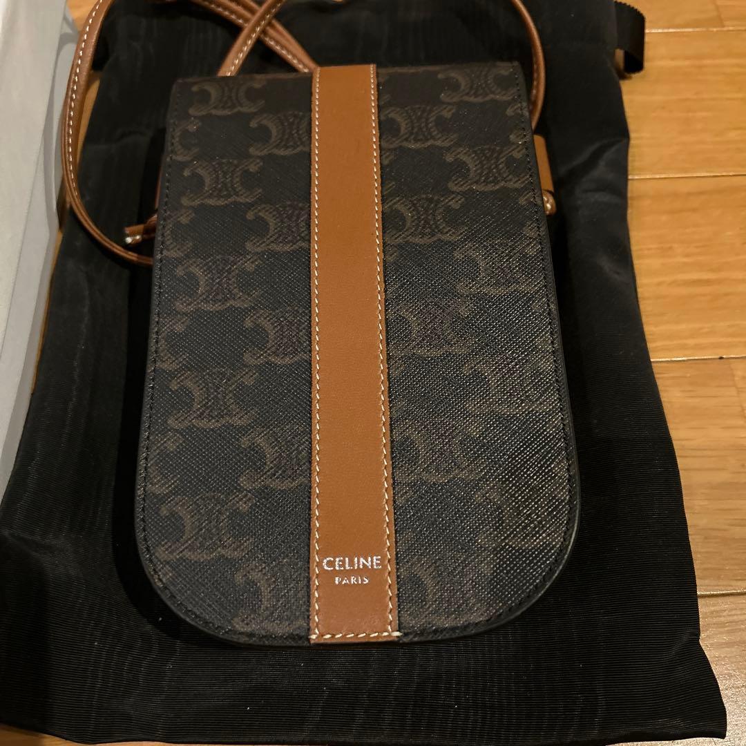 CELINE モバイルポーチ フォンホルダー トリオンフキャンバス タン