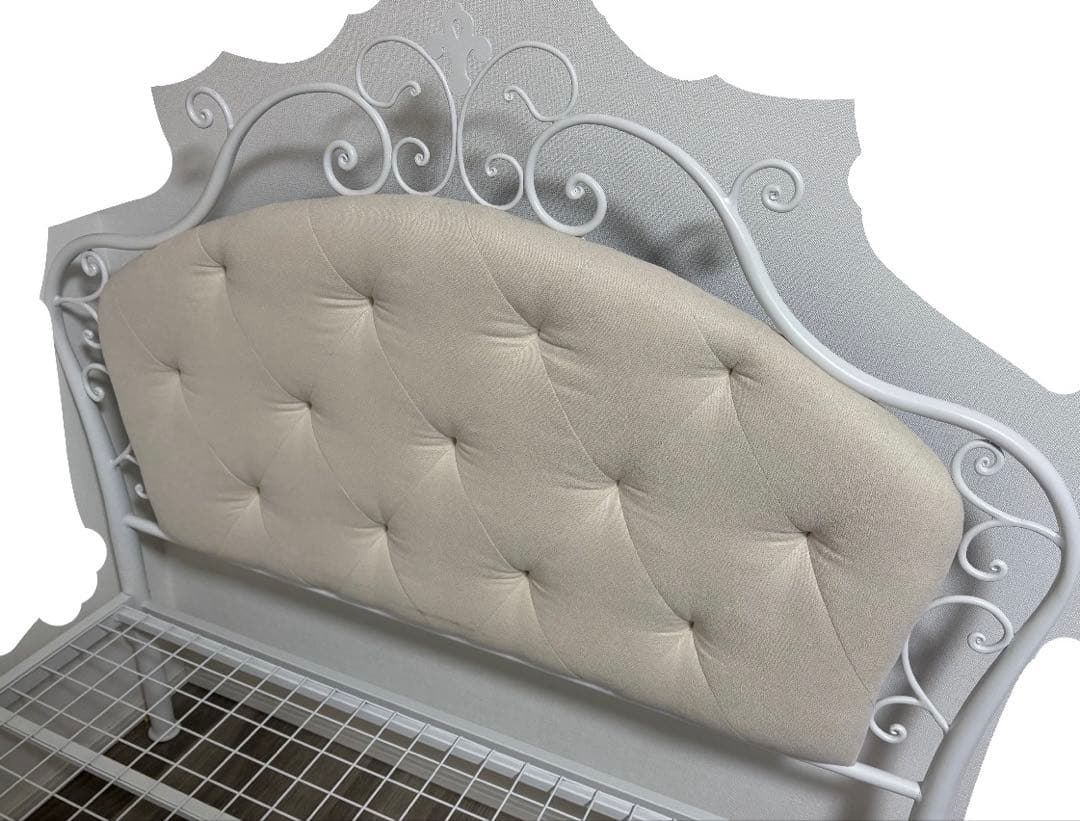 ロマンティックプリンセス　ベッドフレーム