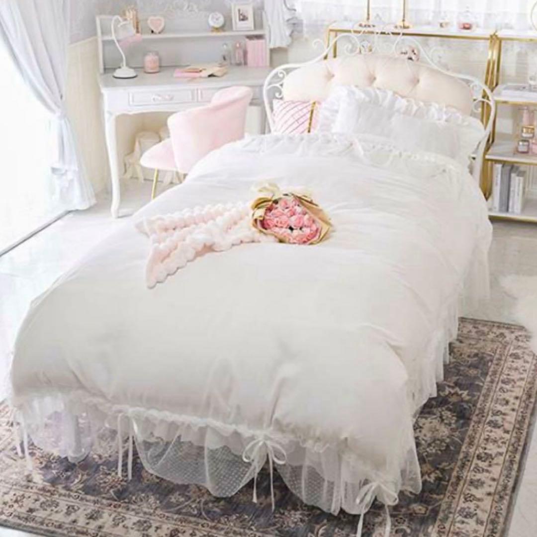 ロマンティックプリンセス　ベッドフレーム