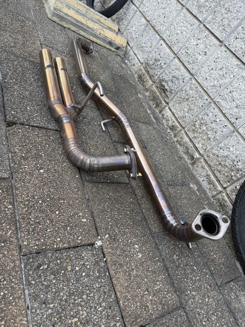 NCP50系　ワンオフステンレスデュアルマフラー サクシード　トヨタ