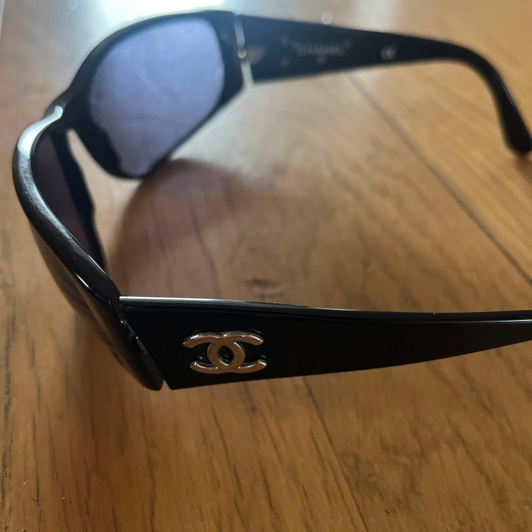 CHANELサングラス