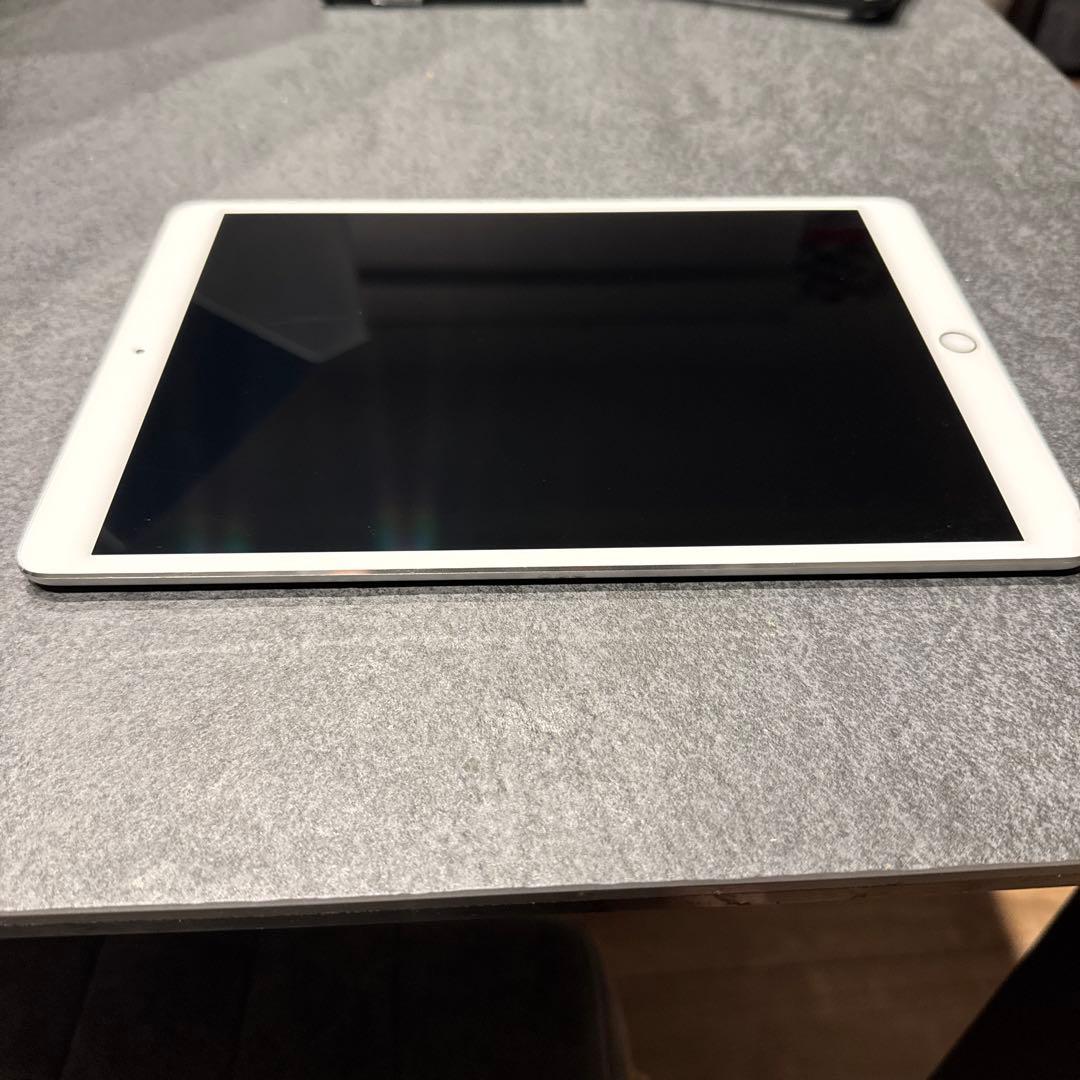 おまけ有iPad Pro 10.5インチ　wi-fi+cellular　KDDI