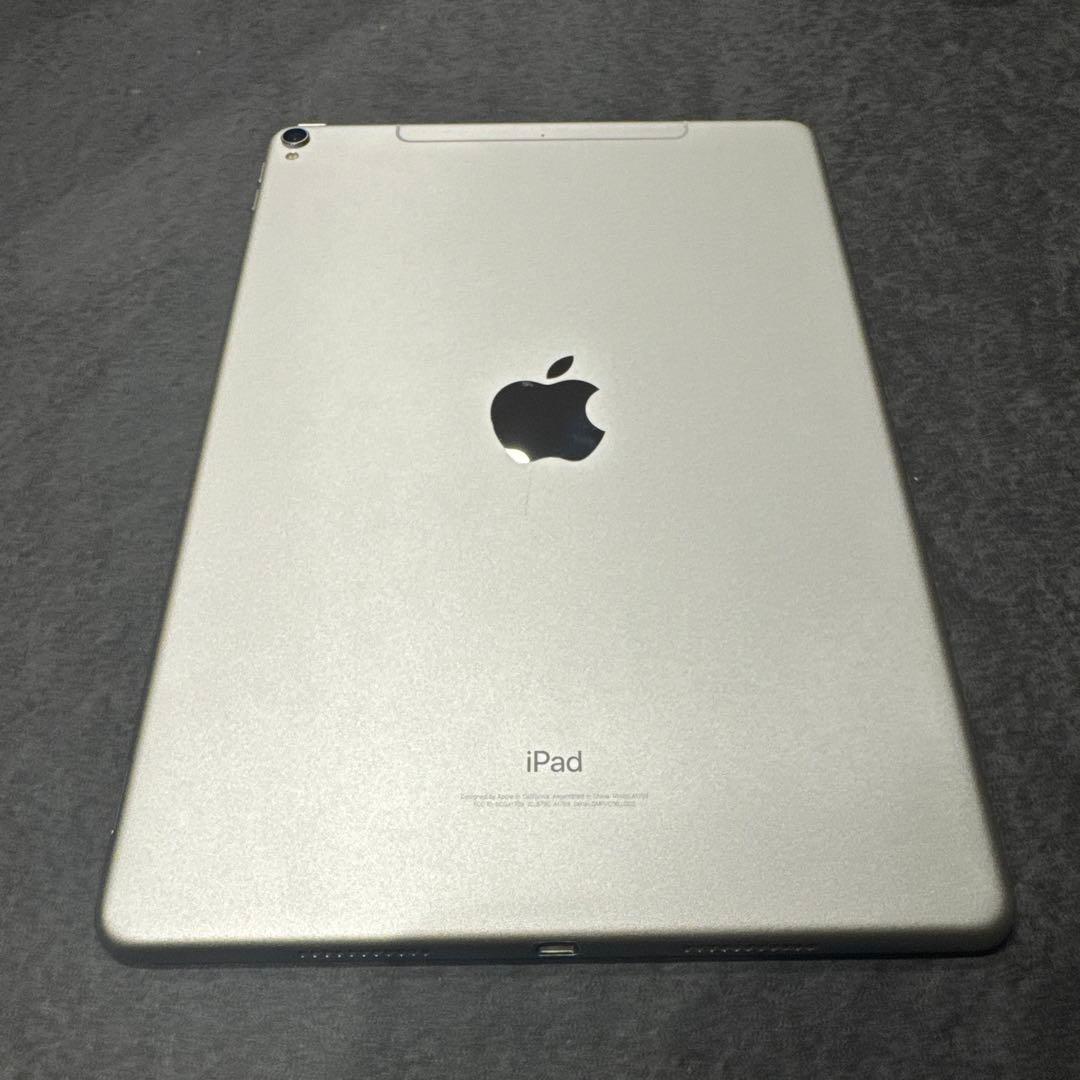 おまけ有iPad Pro 10.5インチ　wi-fi+cellular　KDDI