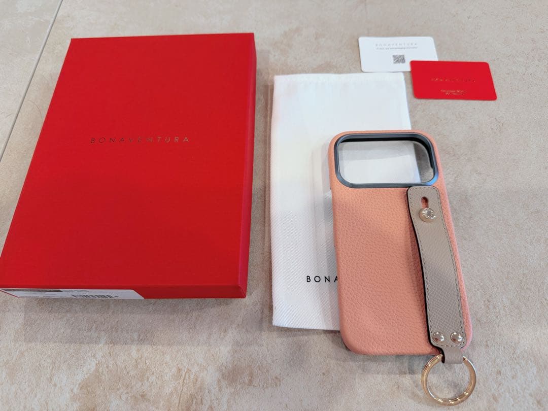 ボナベンチュラ　iPhone17pro ケース