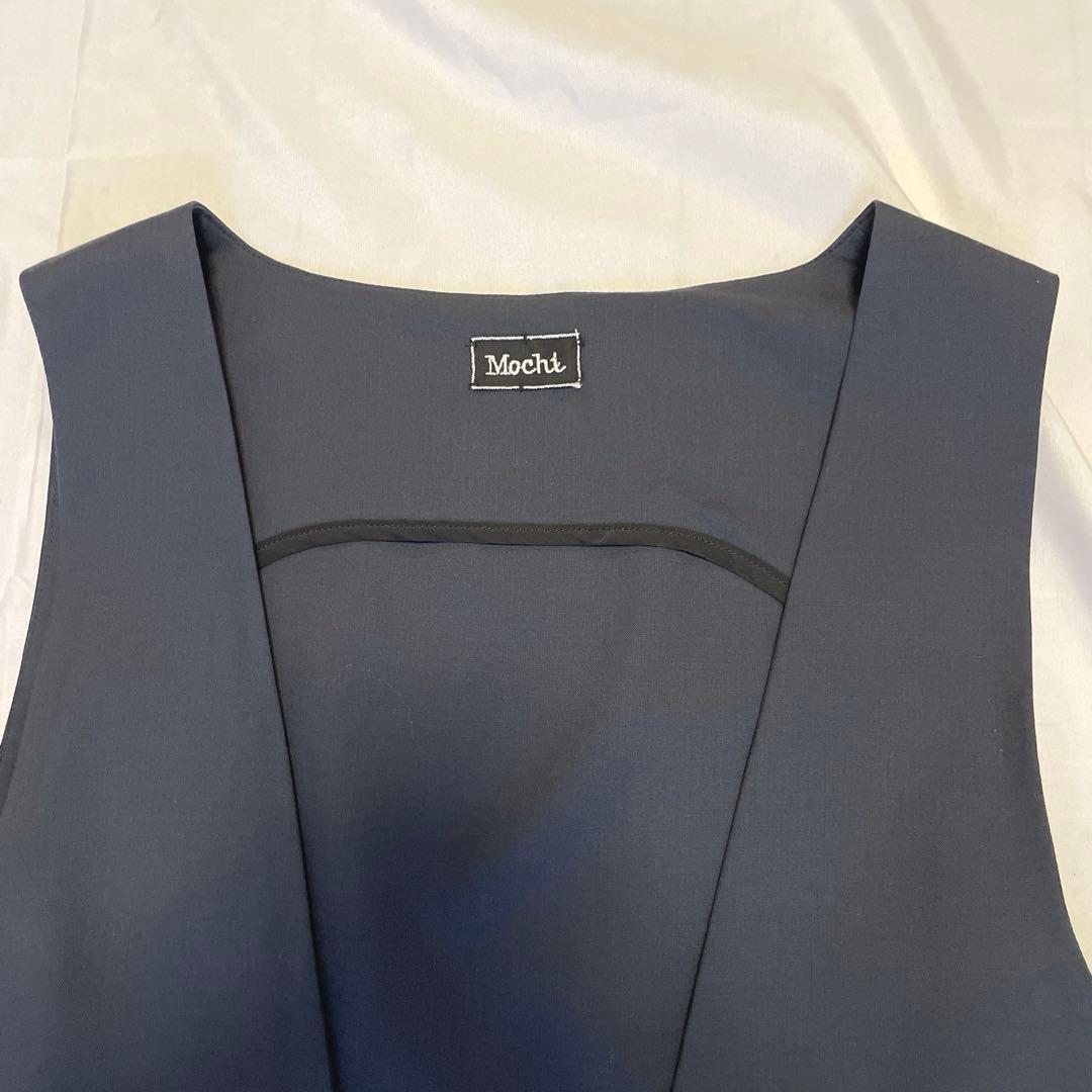 Mochi ディープブルー　ジャンパータックスカート　S モチ