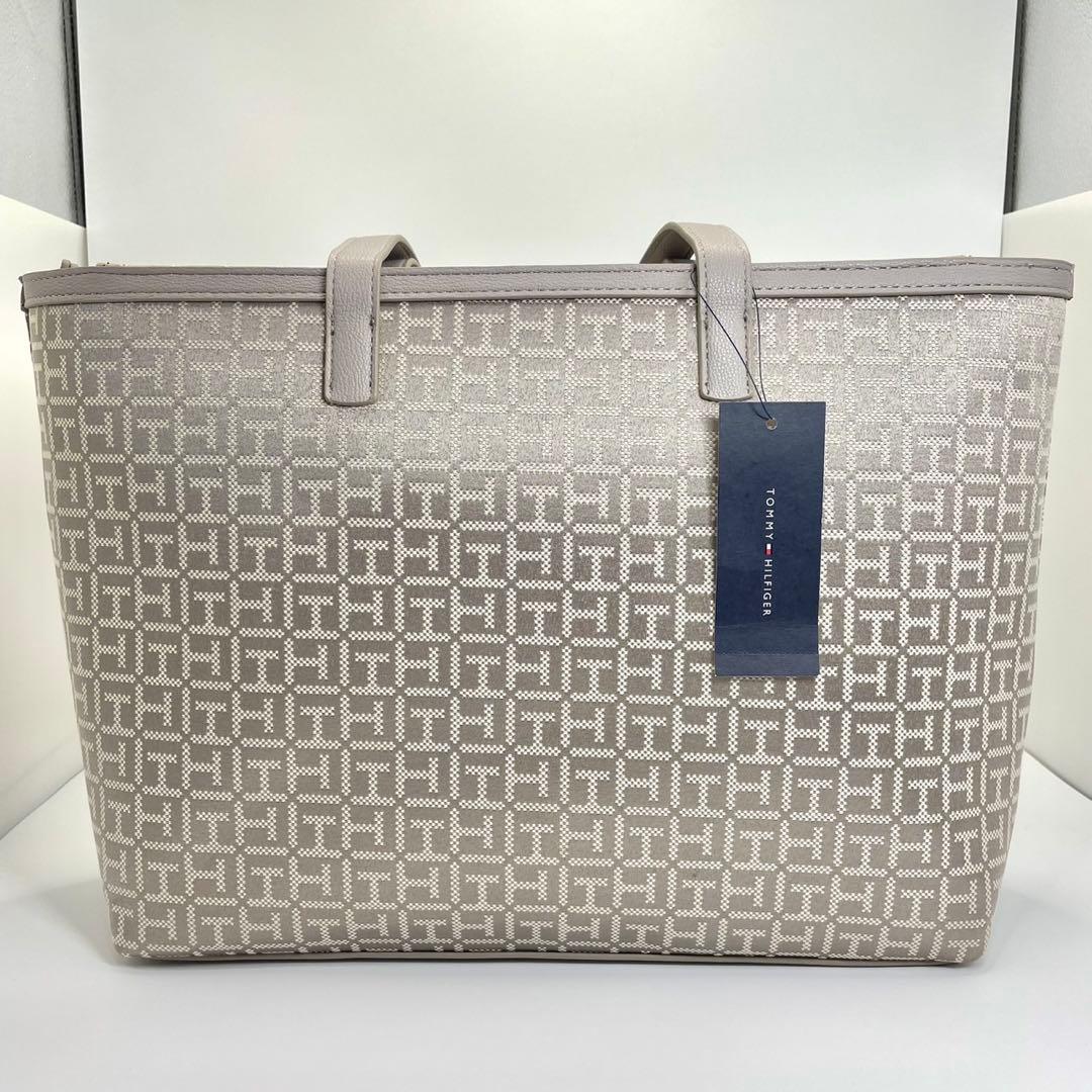 ☆新品☆  トートバッグ ☆ビジネスバッグ★グレージュ