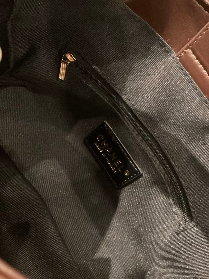 シャネル　ファーラインキルティングショルダーバッグ　ブラウン　ノベルティ