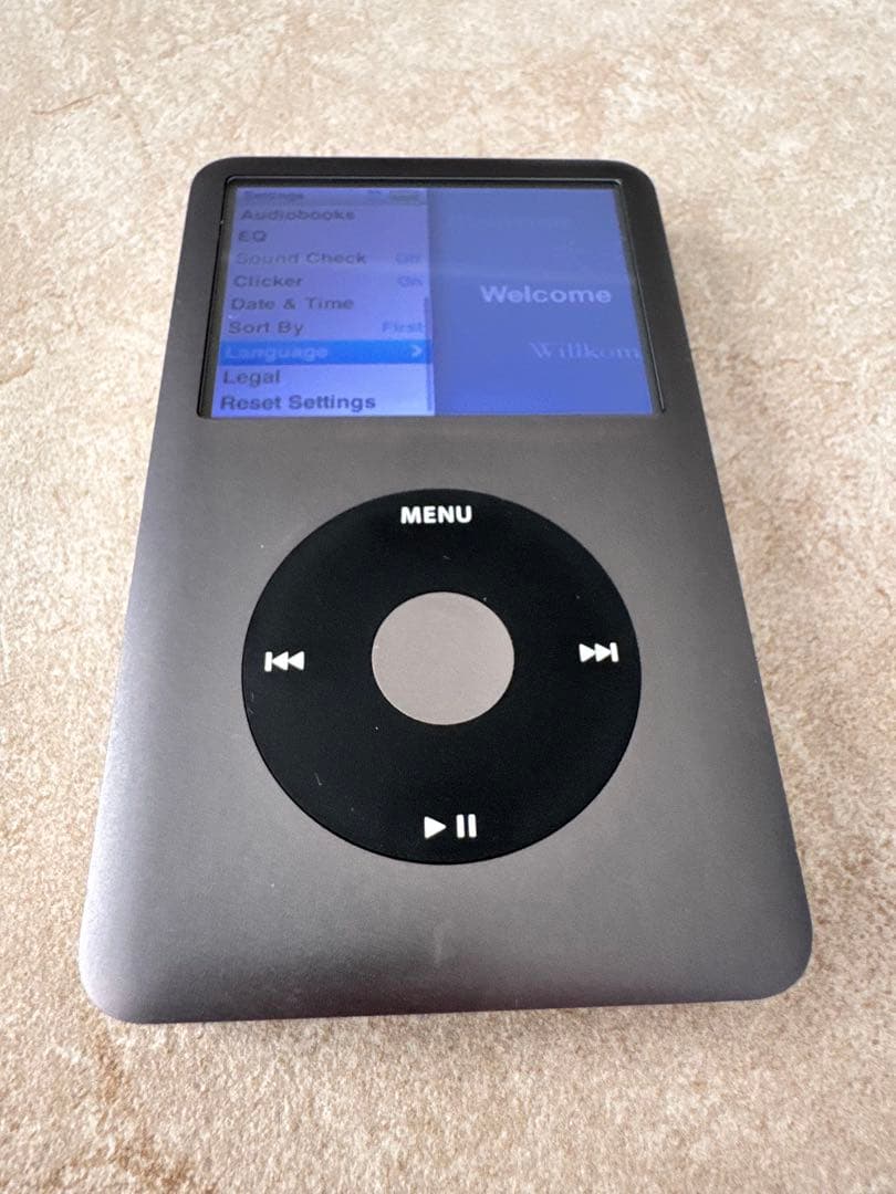 【極美品】iPod classic 第6世代 160GBブラック 新品バッテリー