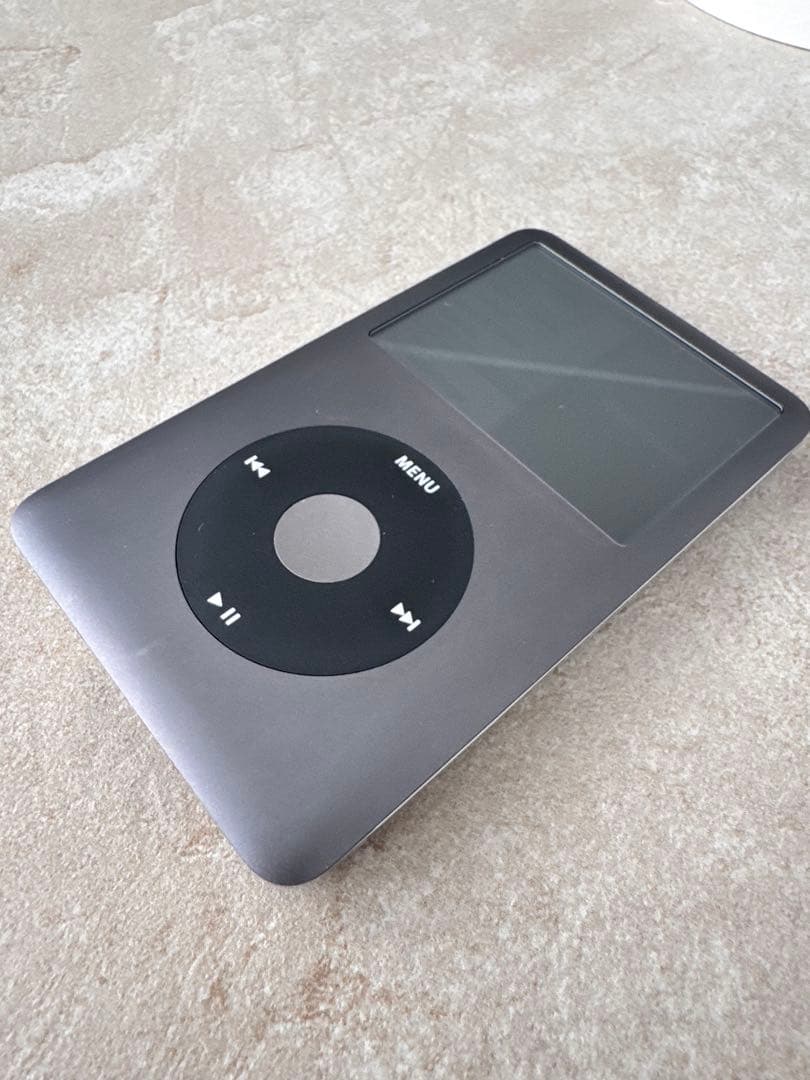 【極美品】iPod classic 第6世代 160GBブラック 新品バッテリー