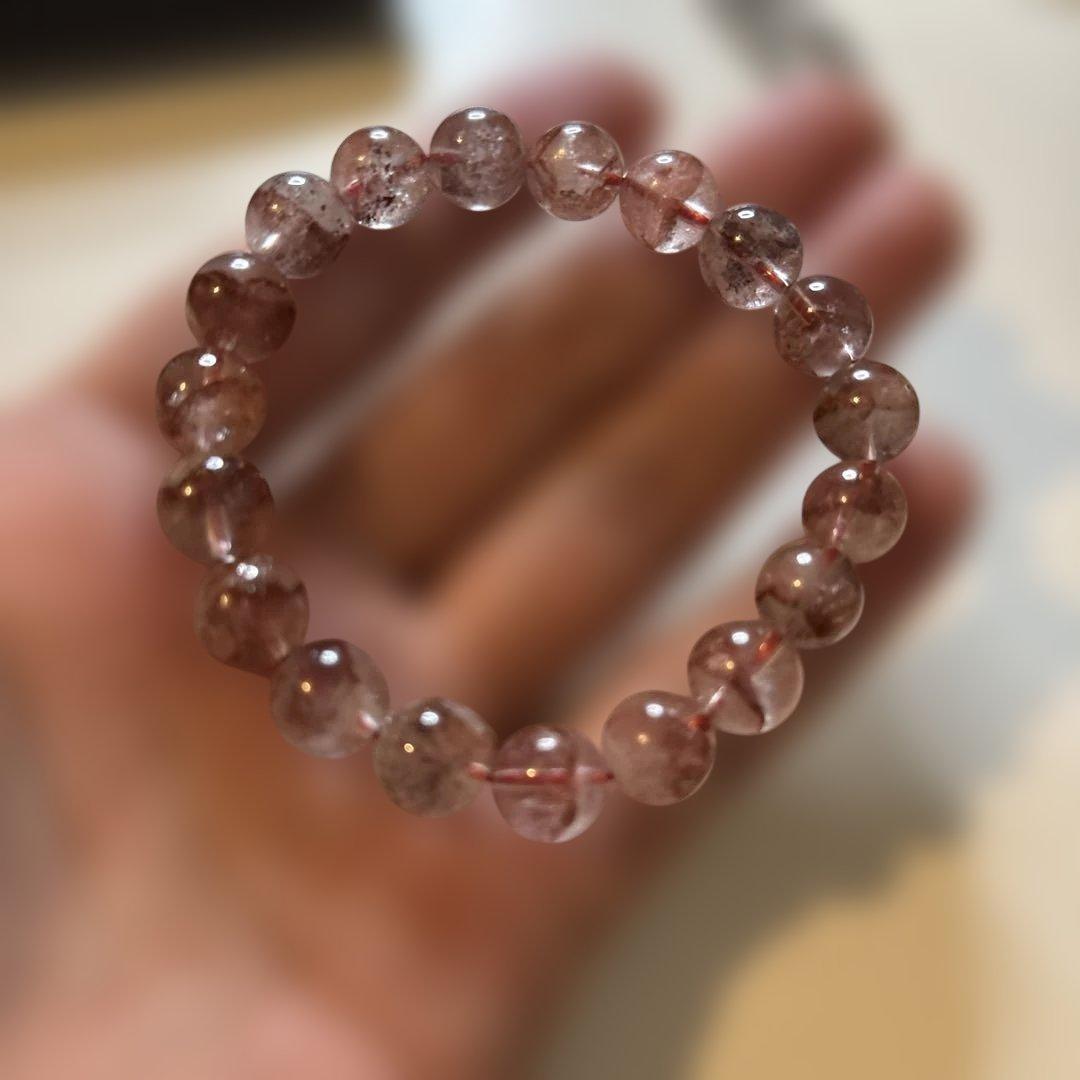 赤富士！綺麗！ズーンと来る！レッドピラミッドファントムクオーツ！