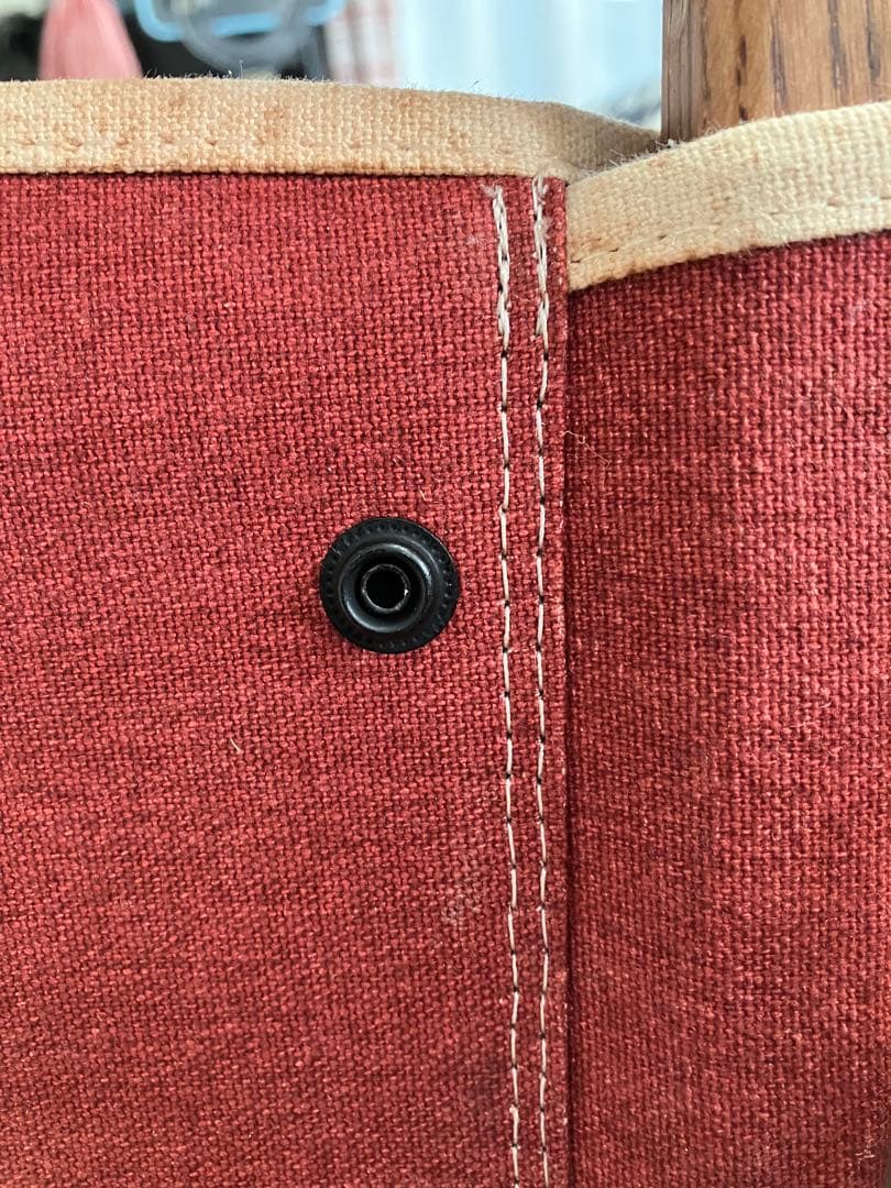 BLACK DESIGN ウッドチェアロー レッド