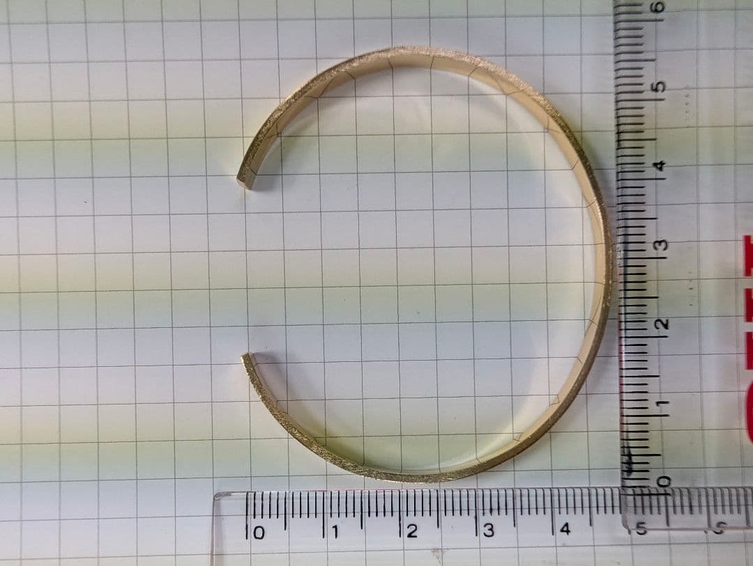 K18ハンドメイドバングル 約8.1g