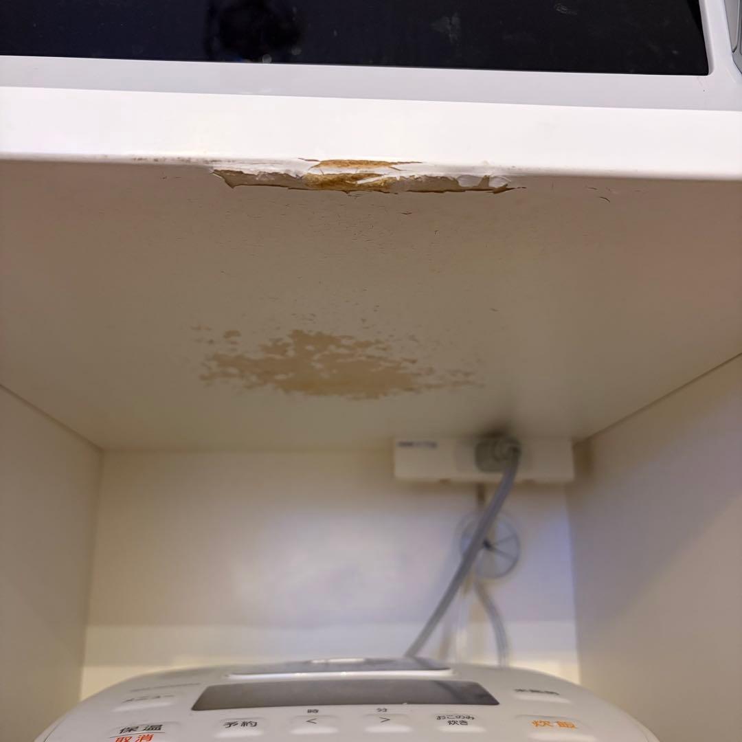 シルバー食器棚・キッチンカウンター