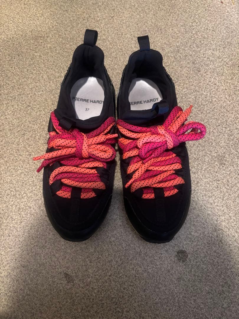 【大人気格安】即購値下可Pierrehardyトレックコメットスニーカー37