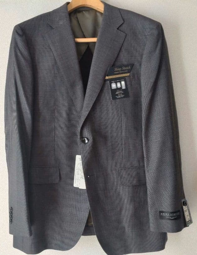 【未使用品】　メンズビジネススーツ　3ピース　BB7　グレー　訳あり