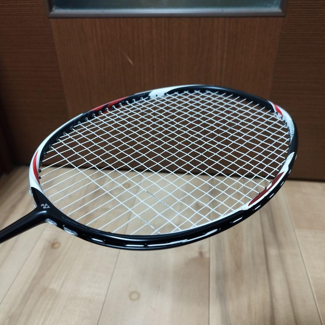【美品】YONEX デュオラZストライク 3UG5
