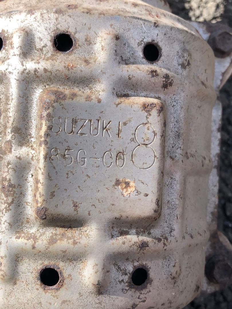 SUZUKI 触媒コンバーター 85G-C08 素材用